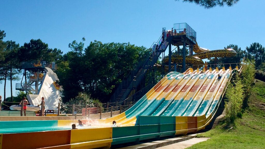 Faites le plein de sensations avec les toboggans d’Aqualand Bassin d’Arcachon