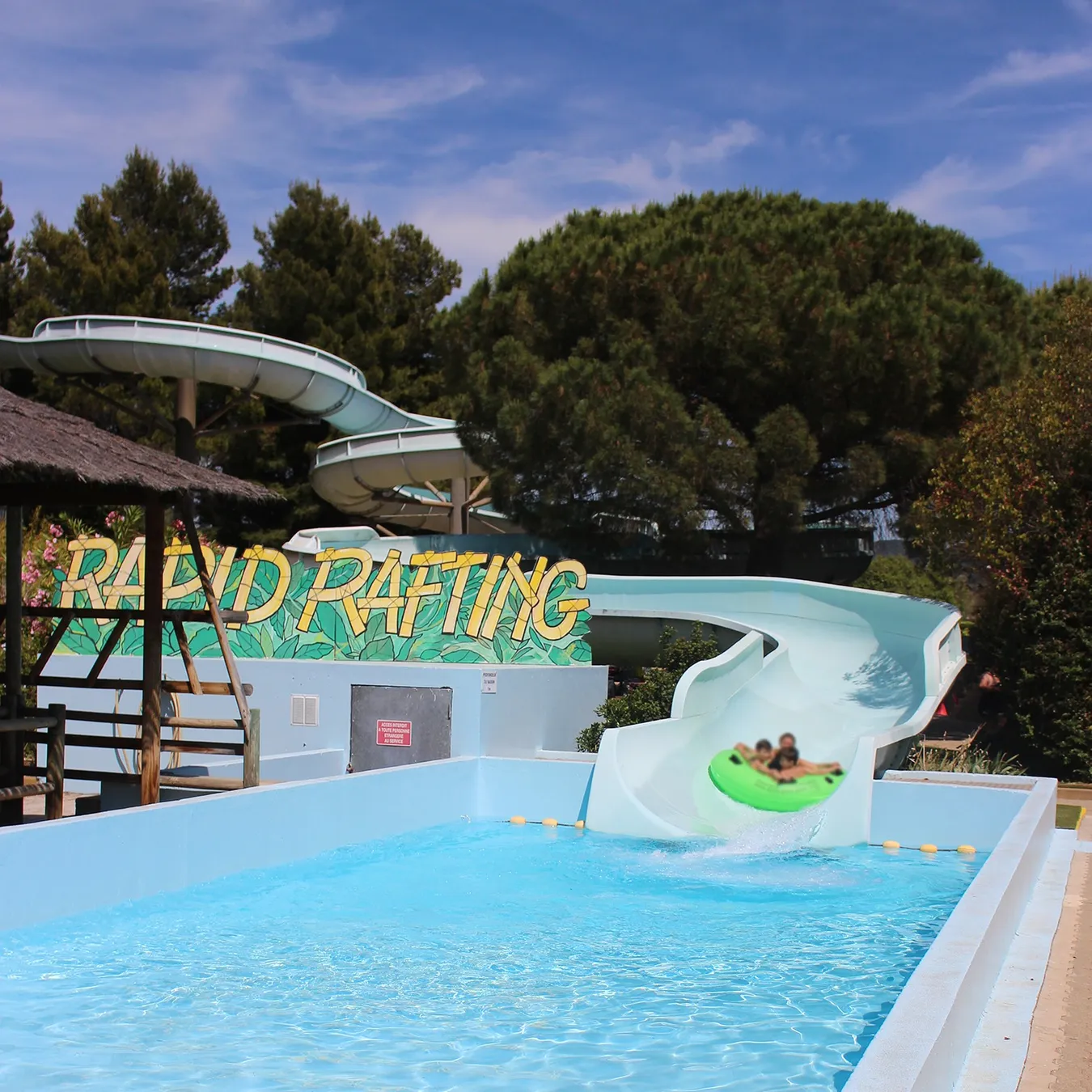 Rapid rafting Aqualand Cyr Sur Mer